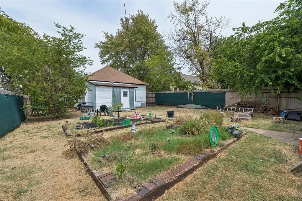 Photo 20 — 819 W London Street, El Reno, OK 73036