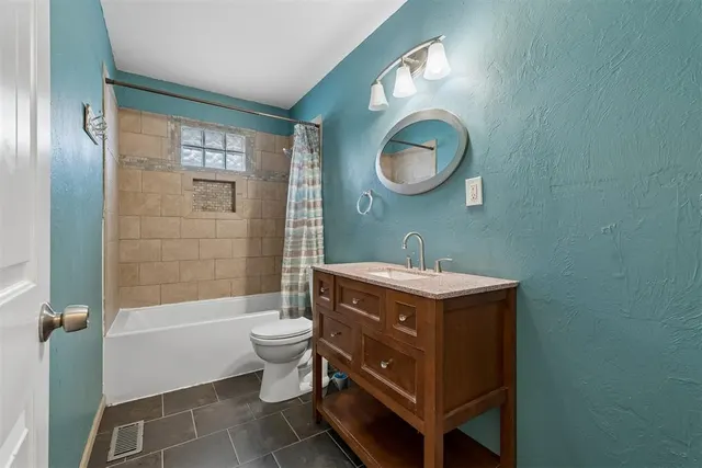 Photo 8 — 4420 NW 32nd Street, Oklahoma City, OK 73112