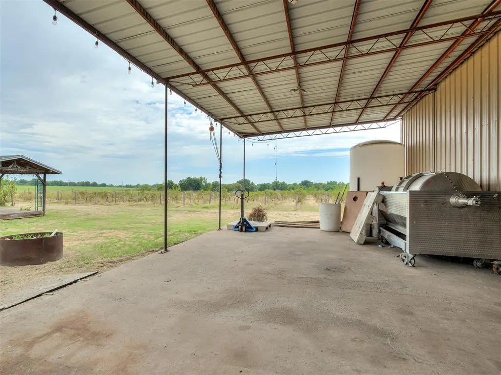 Photo 44 — 7050 Slaughterville Road, Slaughterville, OK 73051