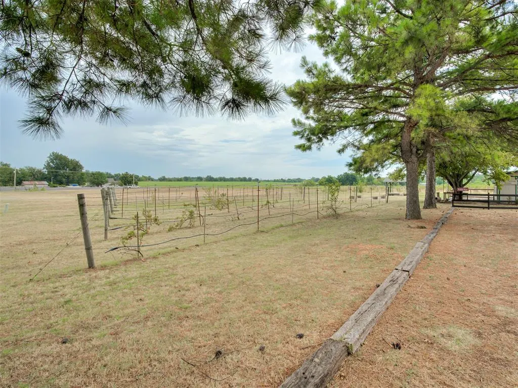 Photo 47 — 7050 Slaughterville Road, Slaughterville, OK 73051