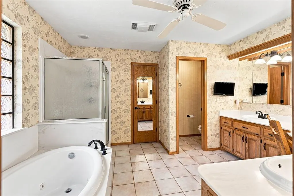 Photo 24 — 801 Cameron Drive, Yukon, OK 73099