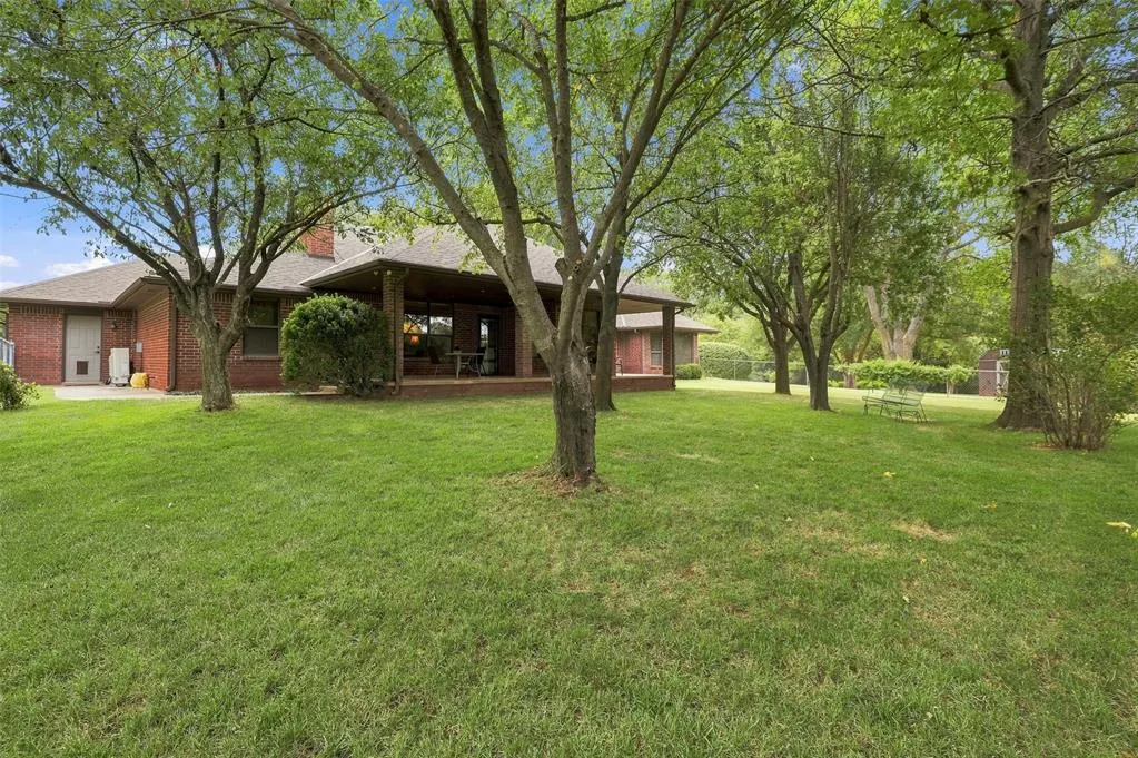 Photo 35 — 801 Cameron Drive, Yukon, OK 73099