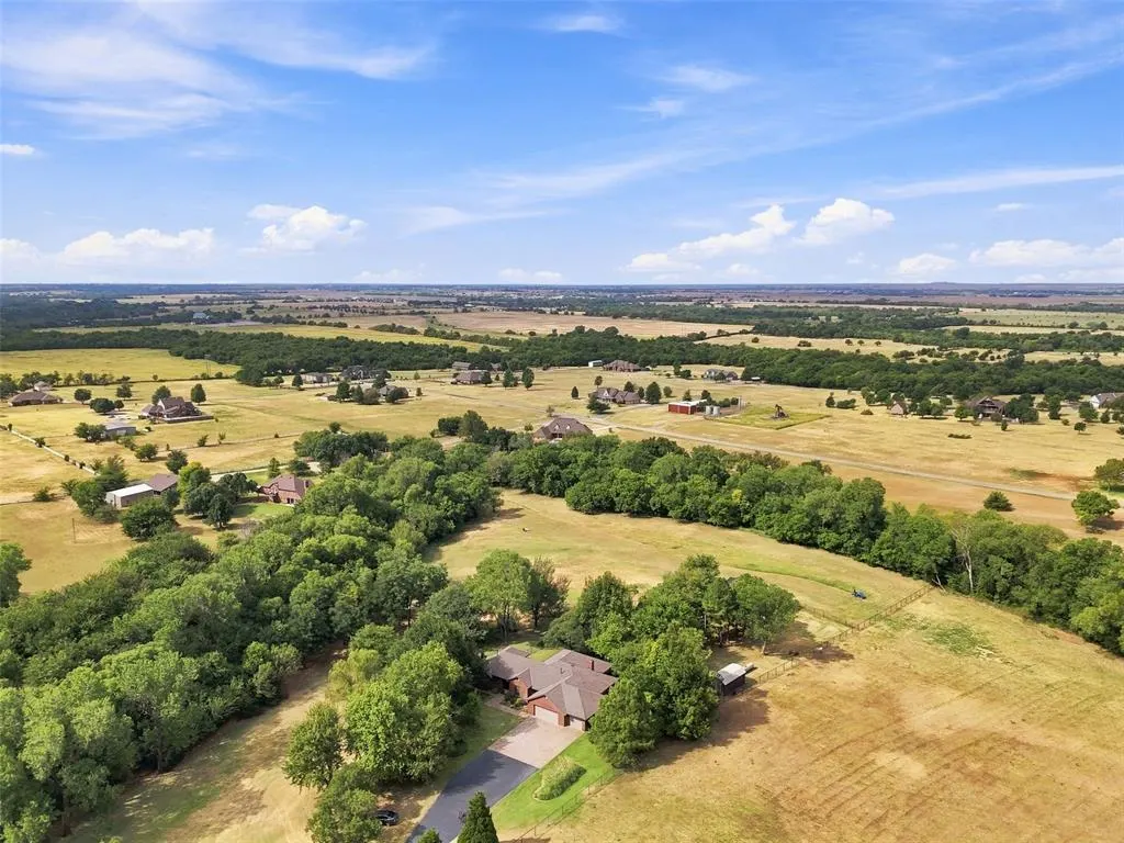 Photo 49 — 801 Cameron Drive, Yukon, OK 73099