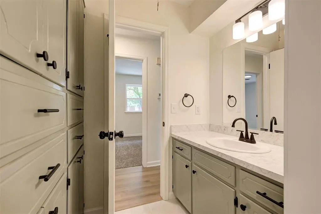 Photo 24 — 1407 Lakecrest Drive, Norman, OK 73071