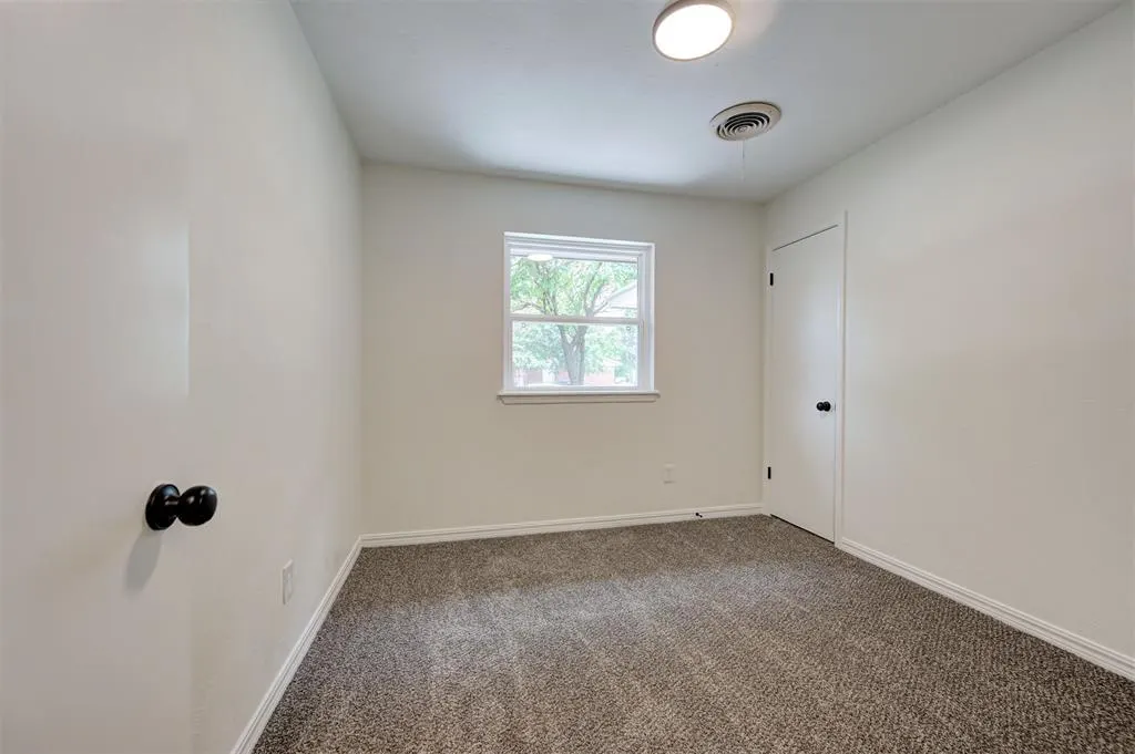 Photo 25 — 1407 Lakecrest Drive, Norman, OK 73071