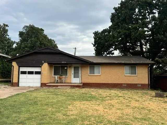 Photo 19 — 20933 Gold Street, Harrah, OK 73045
