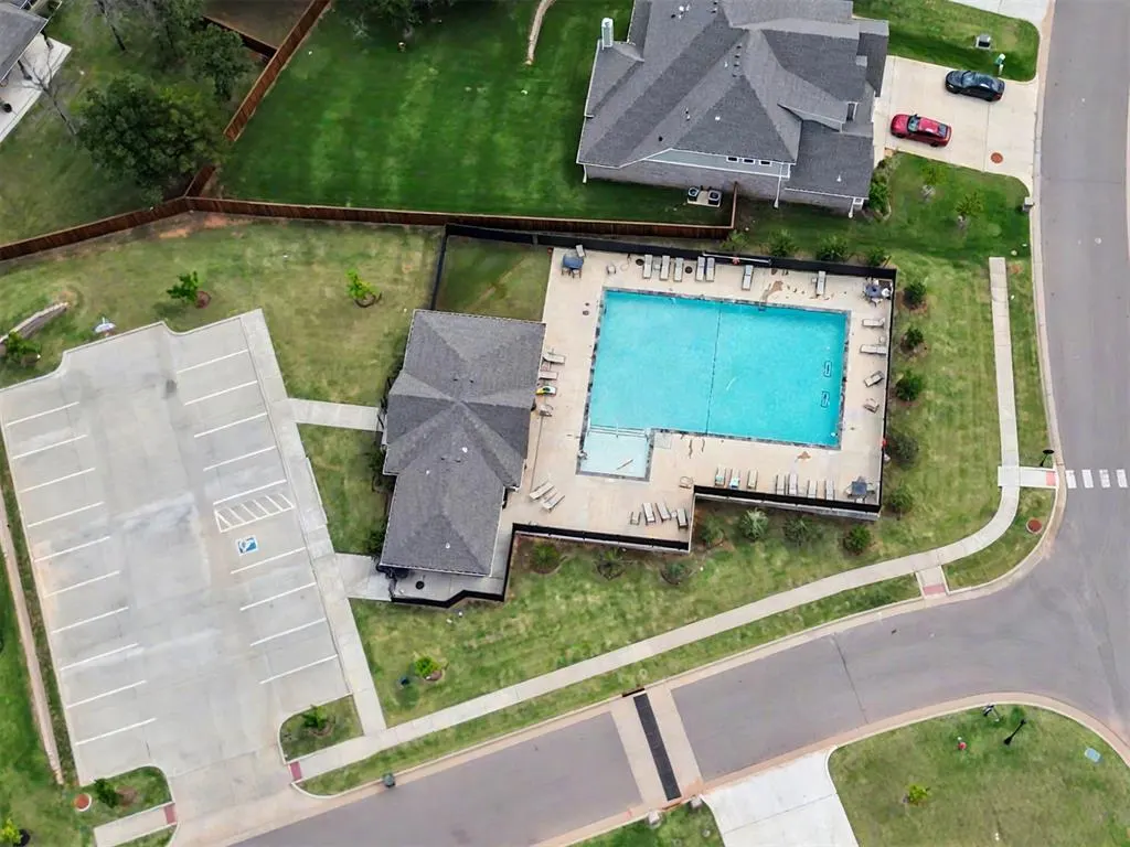 Photo 19 — 8517 Stark Street, Edmond, OK 73007