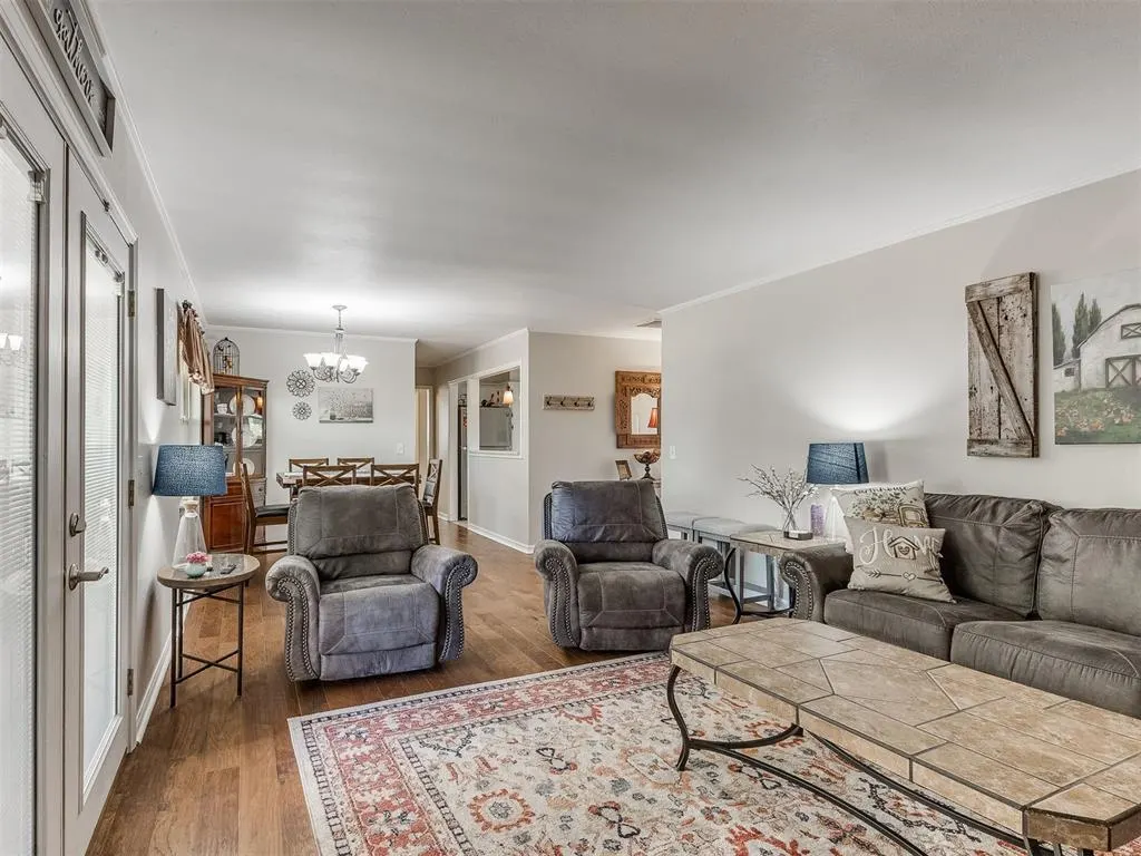 Photo 14 — 4137 NW 59th Street, Oklahoma City, OK 73112