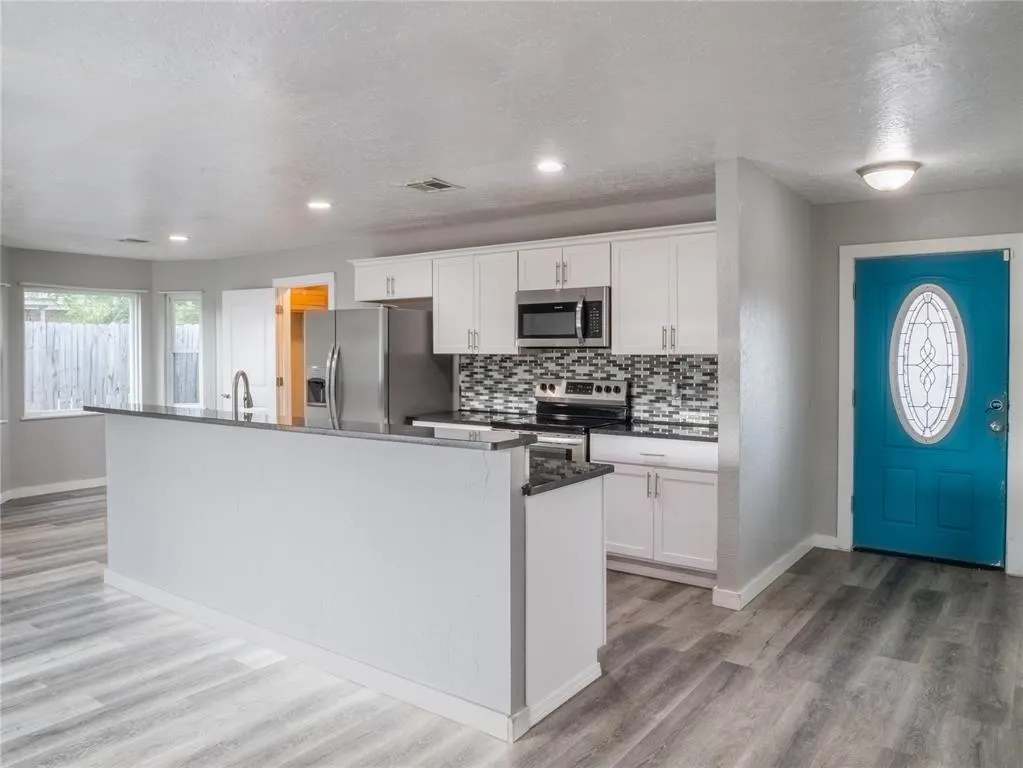 Photo 5 — 4603 SE Ellsworth Avenue, Lawton, OK 73501
