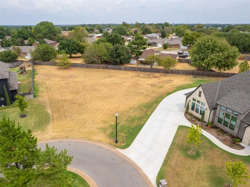 Photo 3 — 1101 W Pampas Street, Mustang, OK 73064