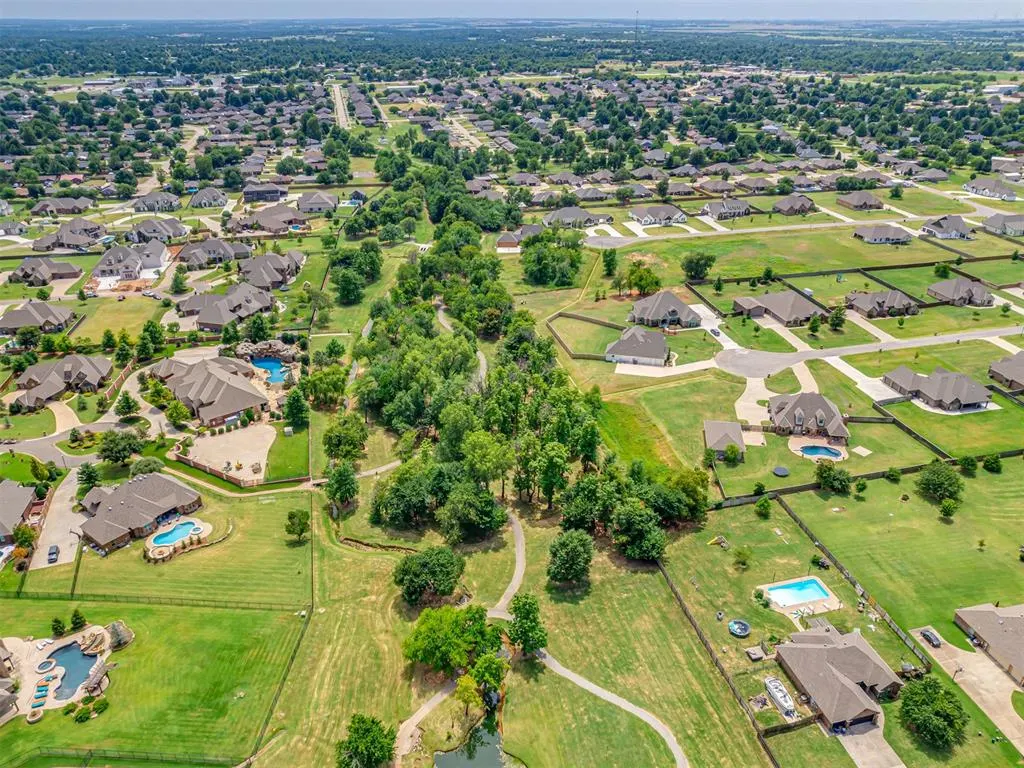 Photo 9 — 1101 W Pampas Street, Mustang, OK 73064