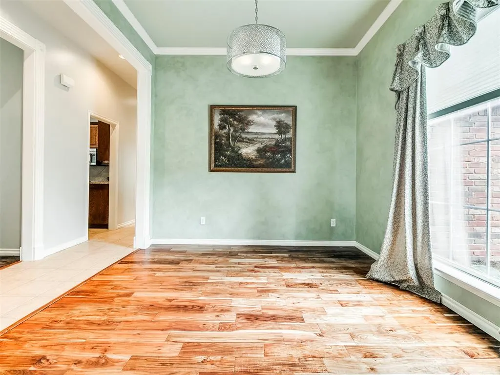 Photo 9 — 2705 Woodbridge Drive, Shawnee, OK 74804