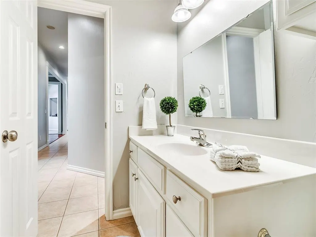 Photo 19 — 2705 Woodbridge Drive, Shawnee, OK 74804
