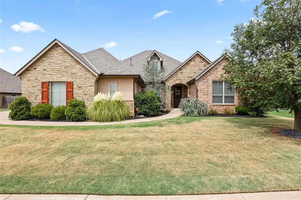 Photo 3 — 13313 NW 5th Street, Yukon, OK 73099