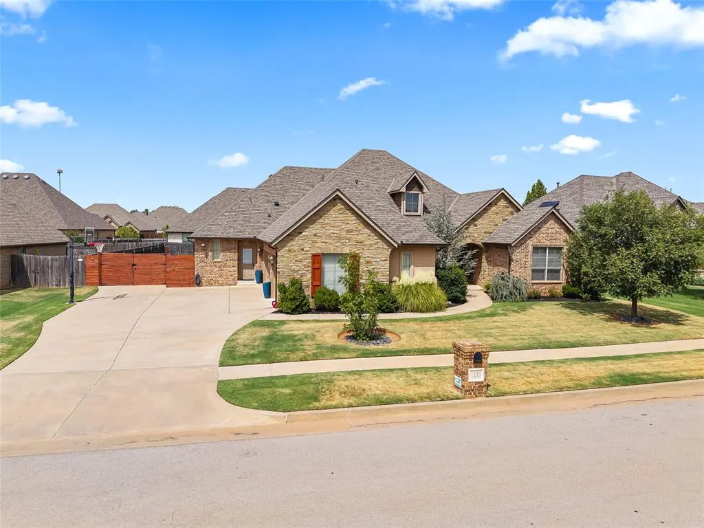 Photo 6 — 13313 NW 5th Street, Yukon, OK 73099