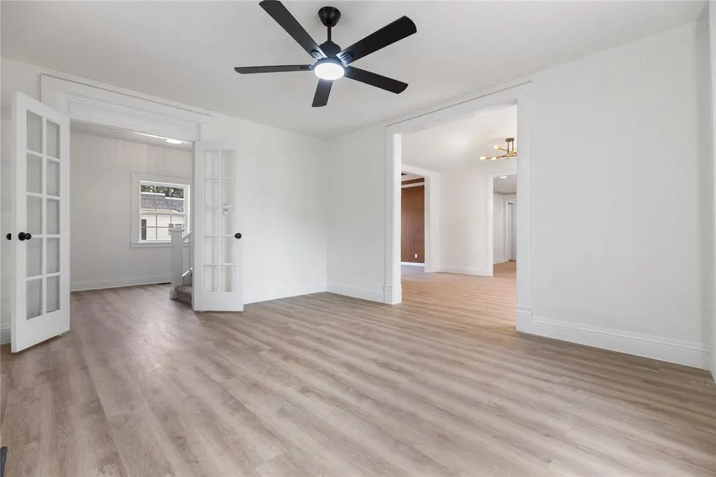 Photo 9 — 627 N Park Avenue, Shawnee, OK 74801
