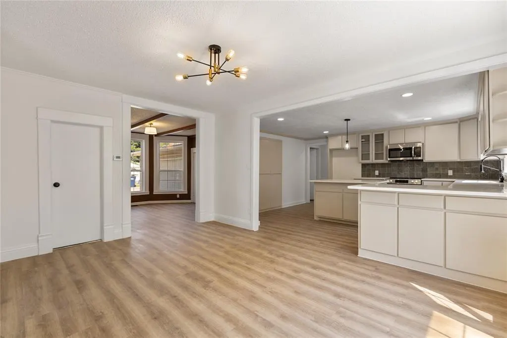 Photo 12 — 627 N Park Avenue, Shawnee, OK 74801