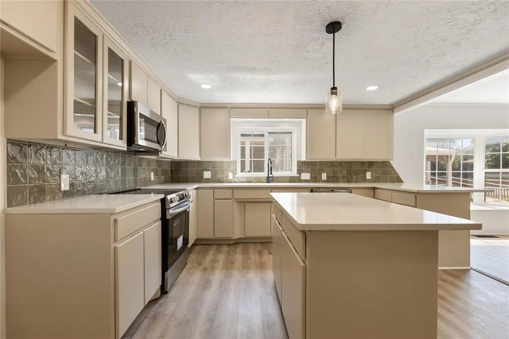 Photo 17 — 627 N Park Avenue, Shawnee, OK 74801