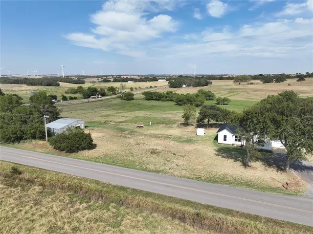 Photo 3 — 16025 County Street 2730, Minco, OK 73059