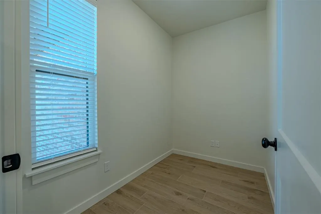 Photo 6 — 9324 SW 37th Street, Oklahoma City, OK 73179