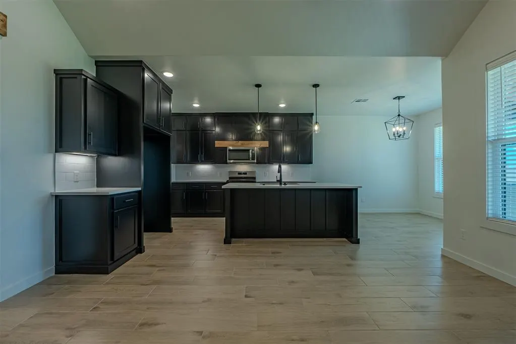 Photo 10 — 9324 SW 37th Street, Oklahoma City, OK 73179