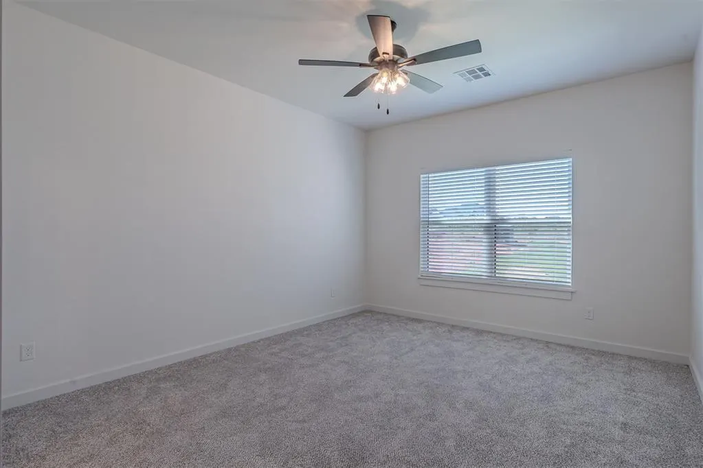 Photo 16 — 9324 SW 37th Street, Oklahoma City, OK 73179
