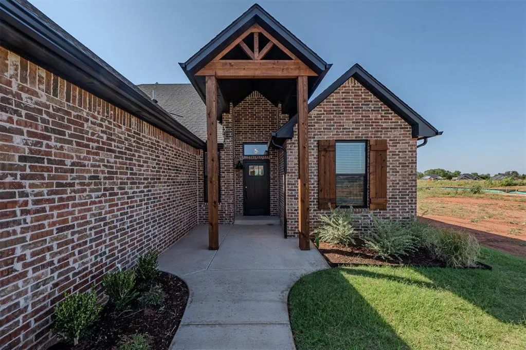 Photo 43 — 9324 SW 37th Street, Oklahoma City, OK 73179