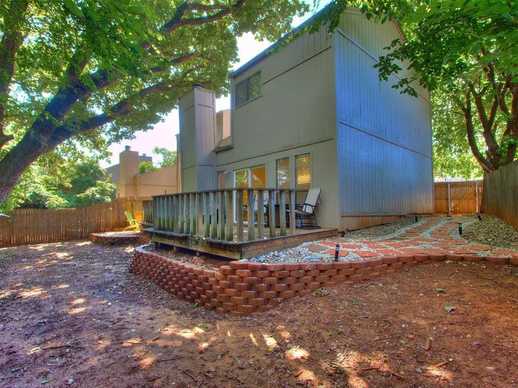 Photo 21 — 1404 Mary Lee Lane, Edmond, OK 73034