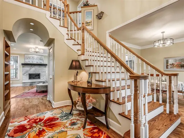 Photo 6 — 9216 Oakmont Drive, Oklahoma City, OK 73131