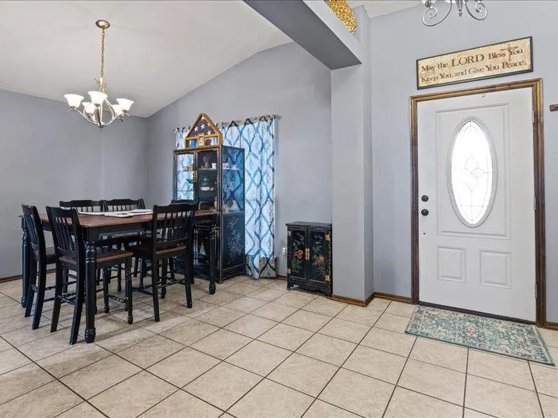Photo 8 — 13333 SW 3rd Street, Yukon, OK 73099