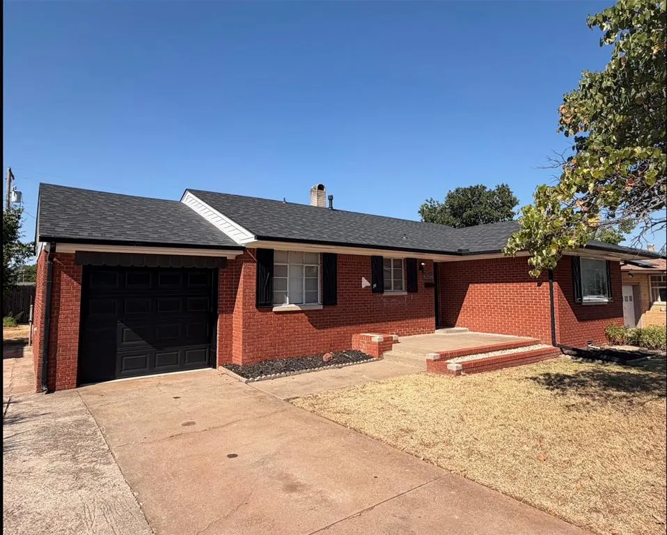 Front exterior — 3025 NW 69th Street, Oklahoma City, OK 73116