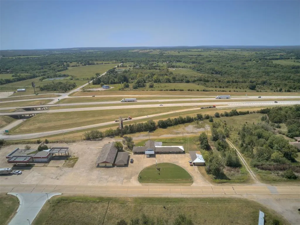 Photo 11 — 9952 Hornbeam Road, Henryetta, OK 74437