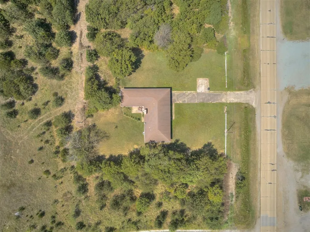 Photo 14 — 9952 Hornbeam Road, Henryetta, OK 74437