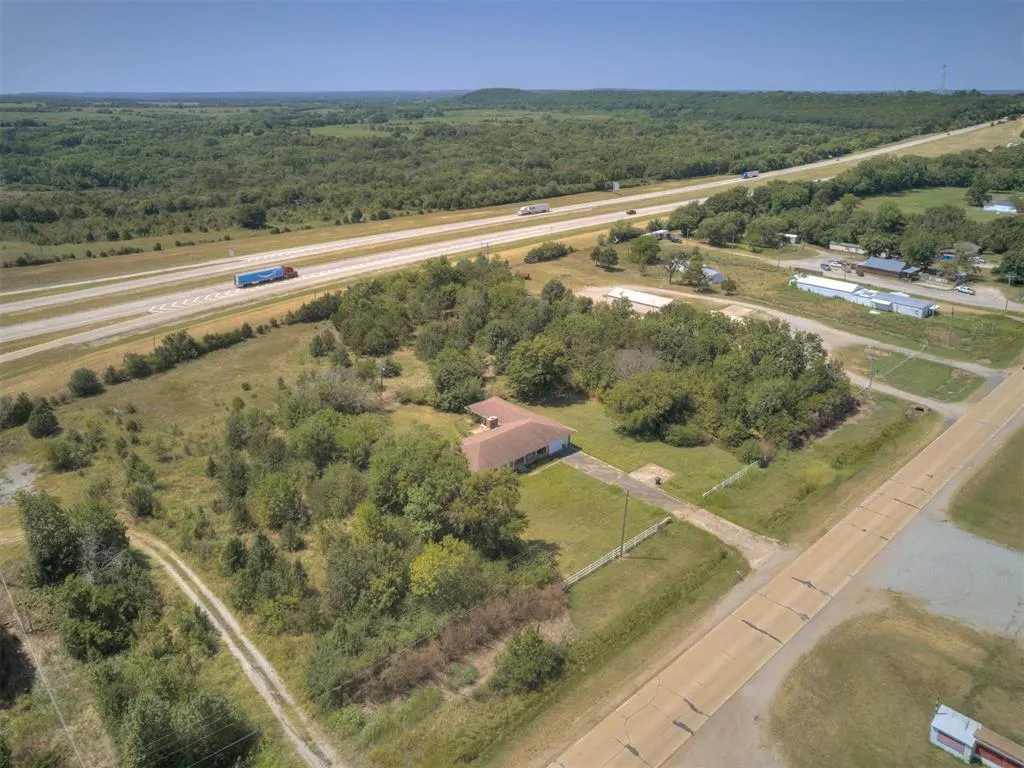Photo 15 — 9952 Hornbeam Road, Henryetta, OK 74437