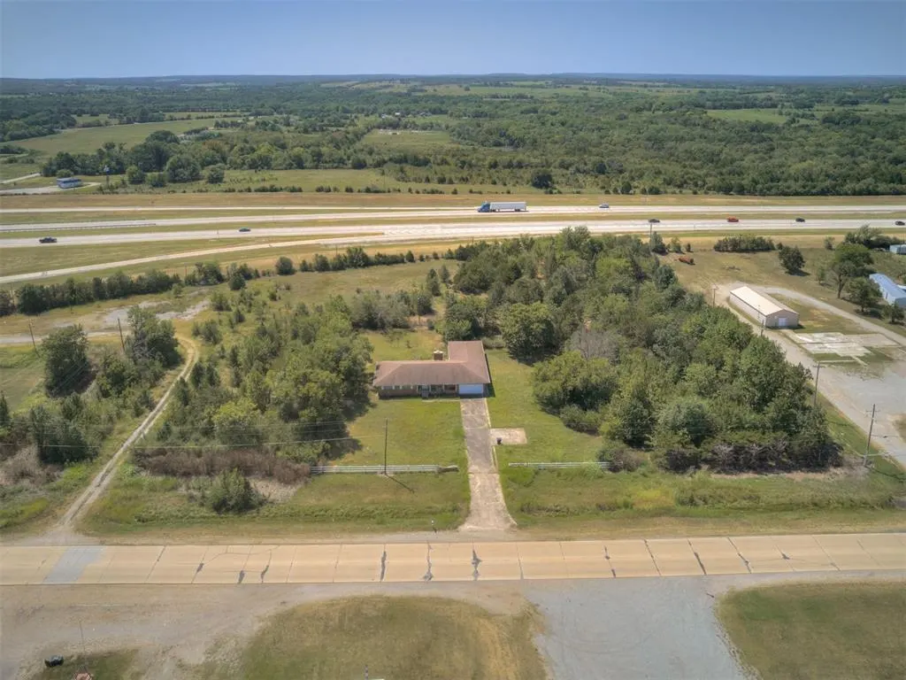 Photo 16 — 9952 Hornbeam Road, Henryetta, OK 74437