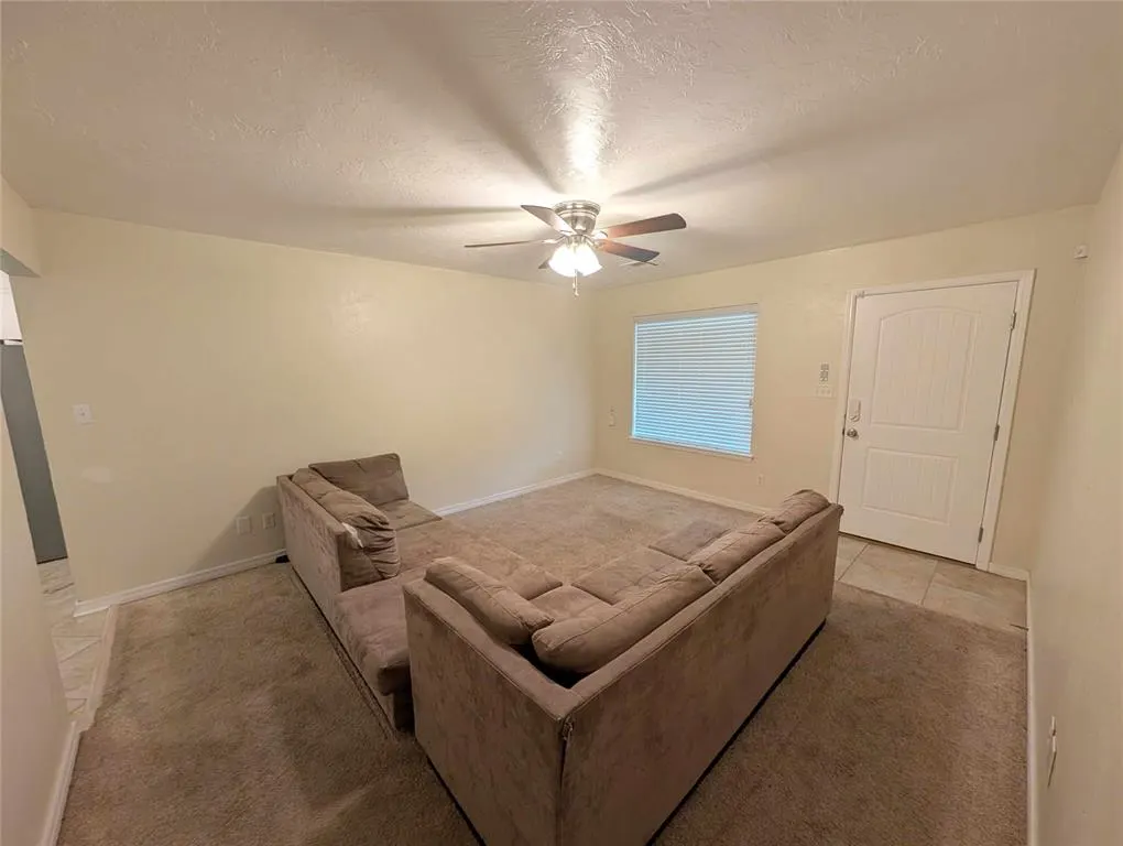 Photo 3 — 1614 Surrey Drive, Norman, OK 73071