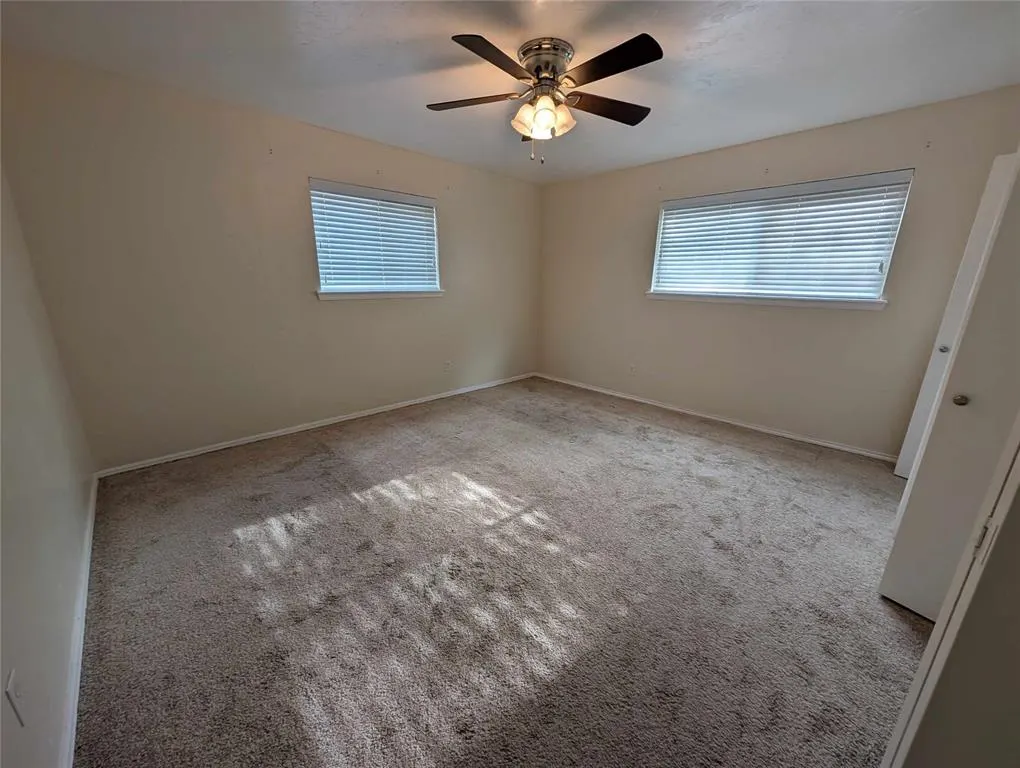 Photo 9 — 1614 Surrey Drive, Norman, OK 73071