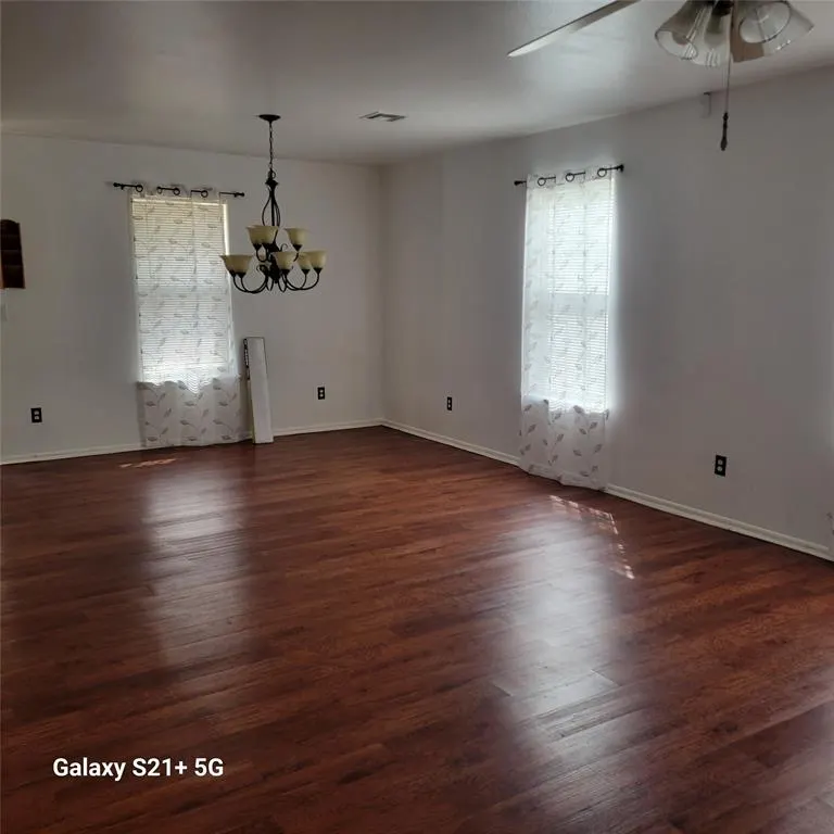 Photo 3 — 8721 NE 46th Street, Spencer, OK 73084