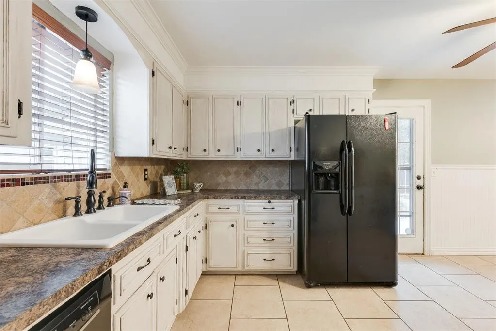 Photo 15 — 627 Ridgecrest Road, Edmond, OK 73013