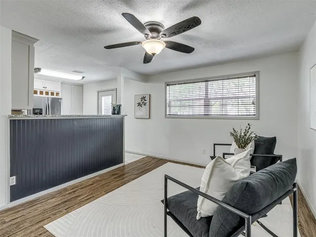 Photo 2 — 105 Woods Avenue, Moore, OK 73160
