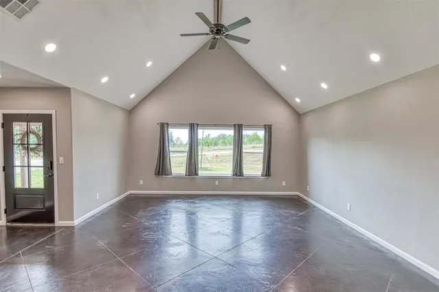 Photo 7 — 22355 Davis Drive, Earlsboro, OK 74840