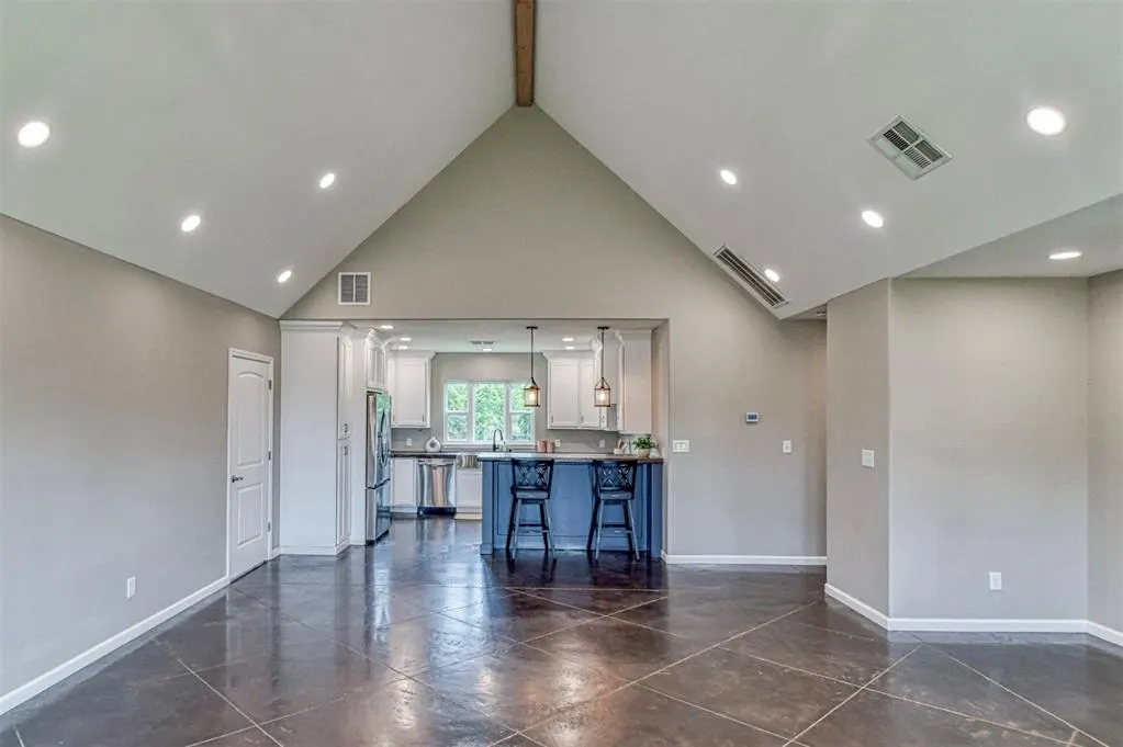 Photo 10 — 22355 Davis Drive, Earlsboro, OK 74840