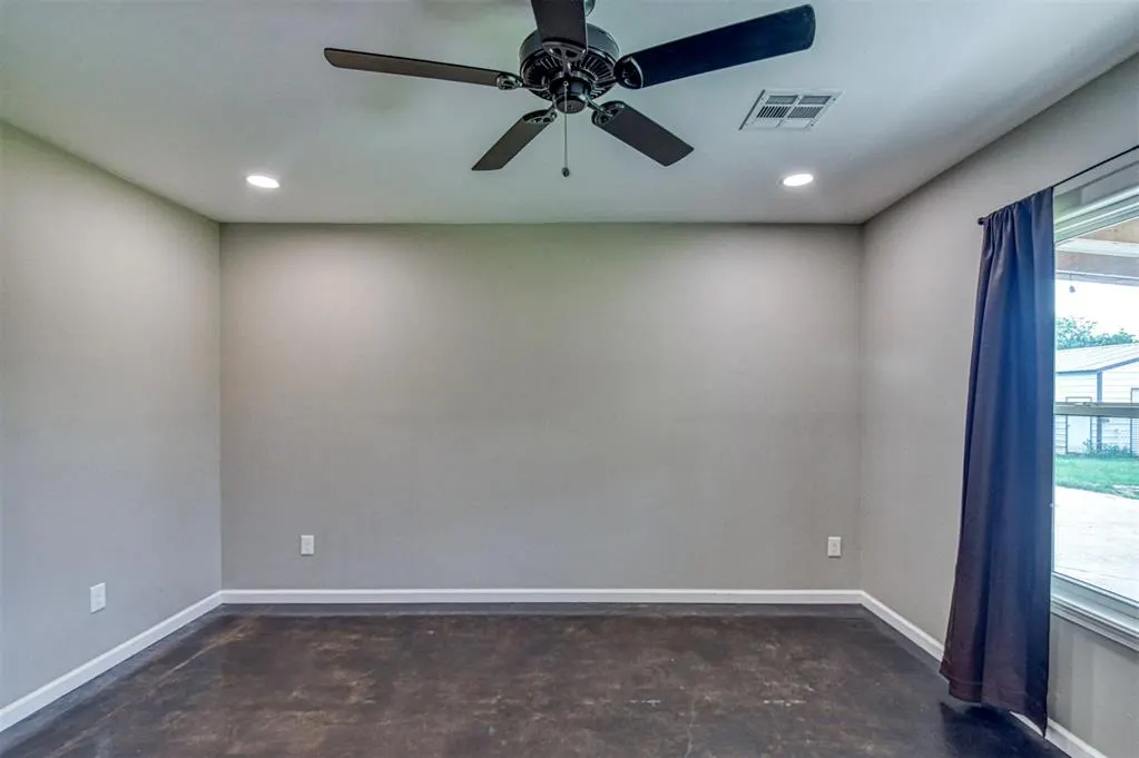 Photo 19 — 22355 Davis Drive, Earlsboro, OK 74840