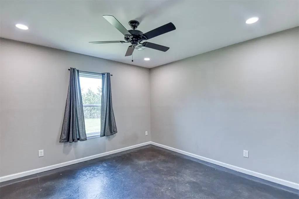 Photo 26 — 22355 Davis Drive, Earlsboro, OK 74840