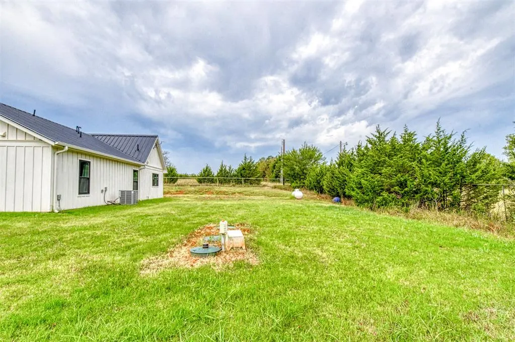Photo 36 — 22355 Davis Drive, Earlsboro, OK 74840