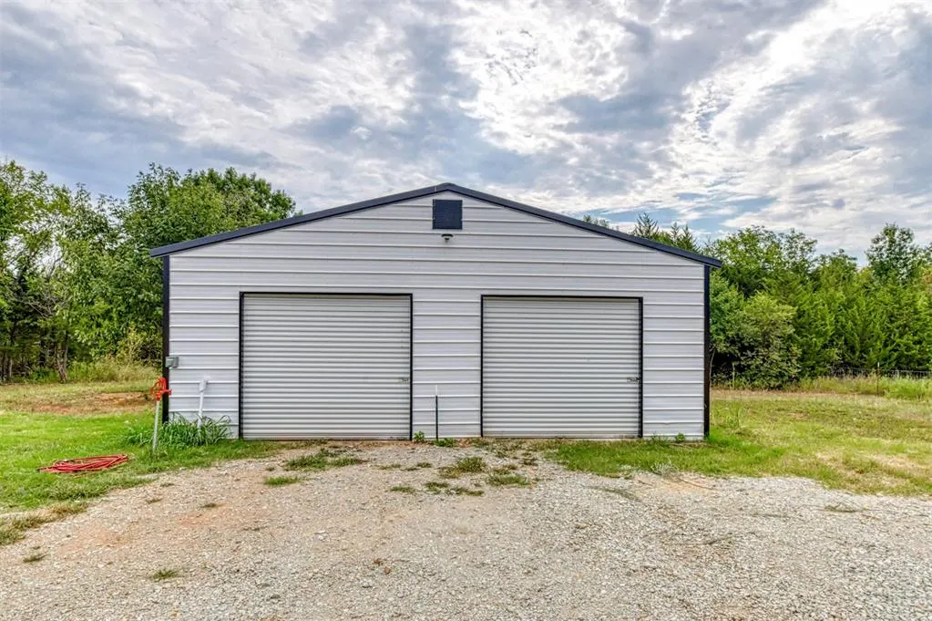 Photo 39 — 22355 Davis Drive, Earlsboro, OK 74840
