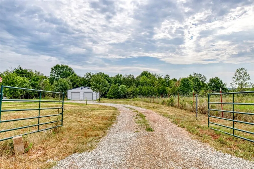 Photo 44 — 22355 Davis Drive, Earlsboro, OK 74840