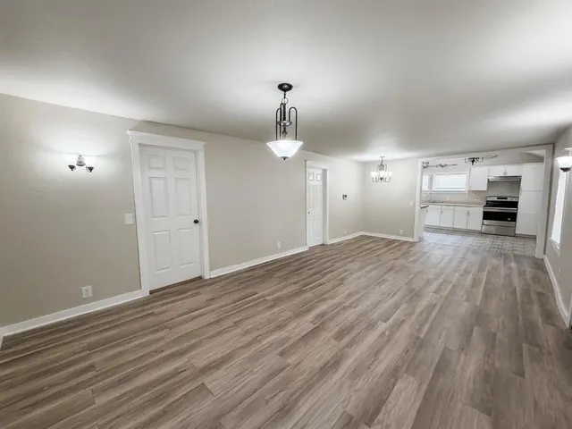 Photo 6 — 230 W Himes Street, Norman, OK 73069