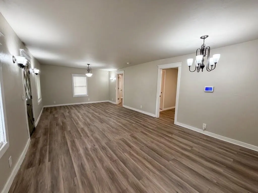 Photo 8 — 230 W Himes Street, Norman, OK 73069