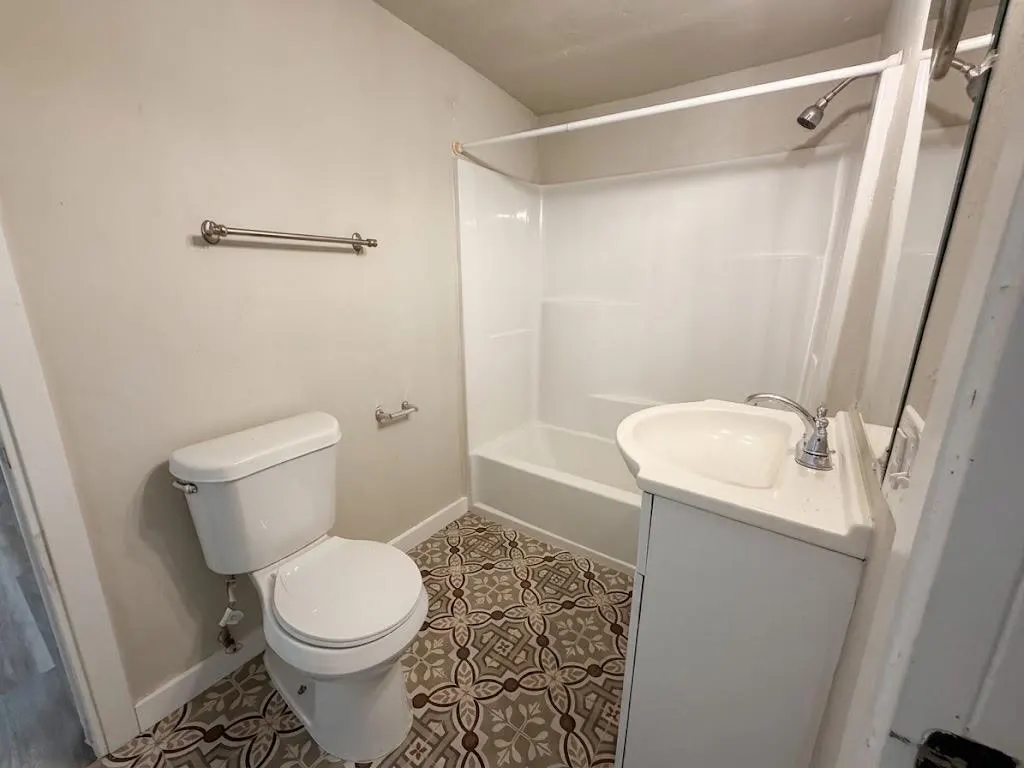 Photo 21 — 230 W Himes Street, Norman, OK 73069